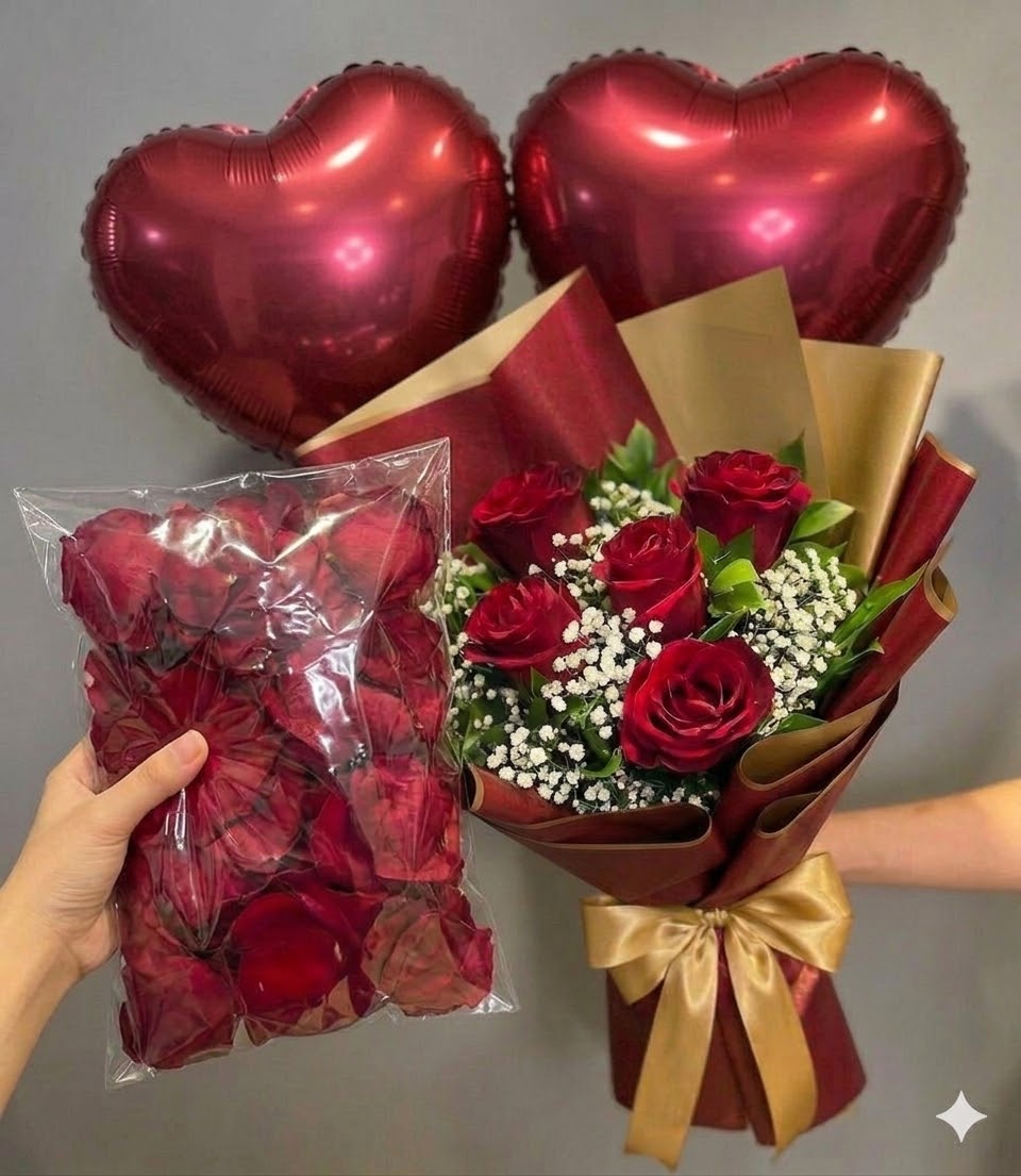 Combo Namoro — Buquê 6 Rosas, Balões e Pétalas